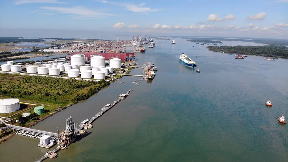 Petrovietnam chung tay cùng Chính phủ bảo đảm an ninh nặng lượng, ứng phó với biển đổi khí hậu -0