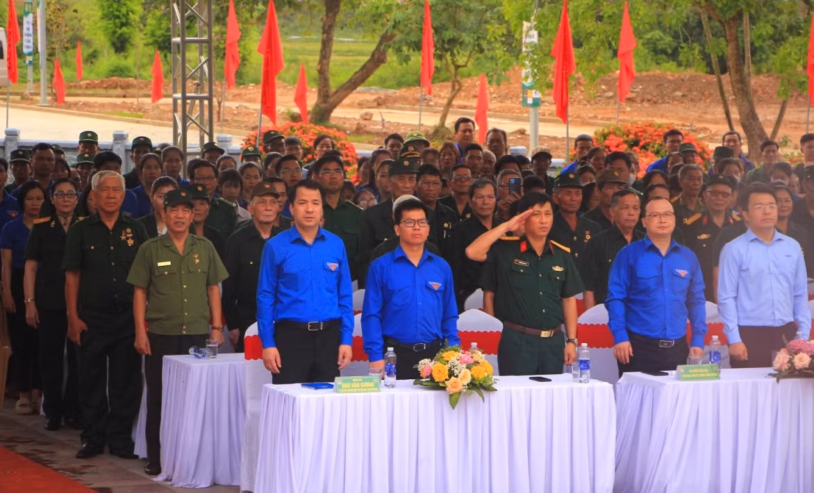 Kỷ niệm 65 năm ngày mở đường Trường Sơn huyền thoại -0