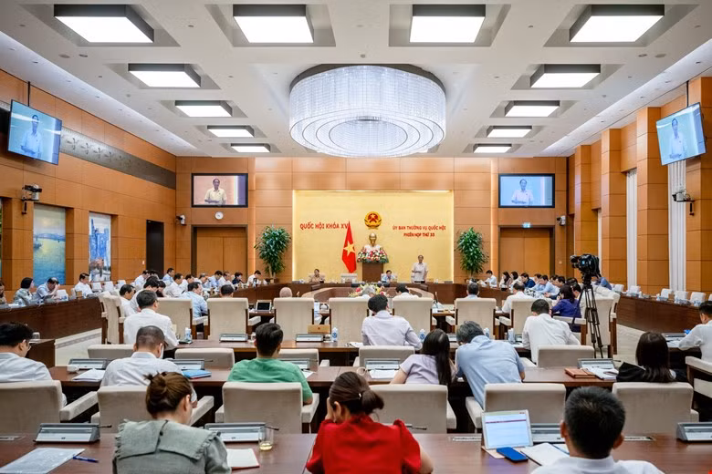 Kiến nghị thanh tra, giám sát, xử lý tình trạng buôn lậu, thao túng thị trường vàng -0