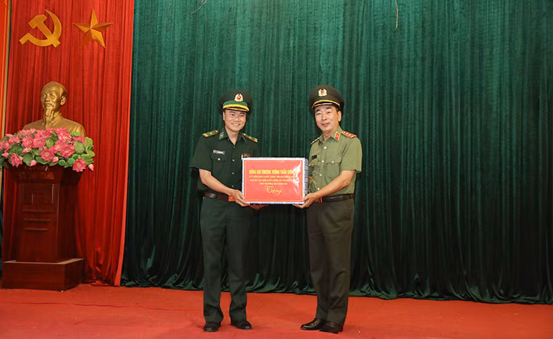 Thực hiện đồng bộ các giải pháp giữ vững ANTT trên địa bàn huyện Vân Hồ, tỉnh Sơn La -0