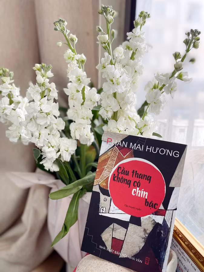 Phan Mai Hương Khi “Cầu thang không có chín bậc” -1
