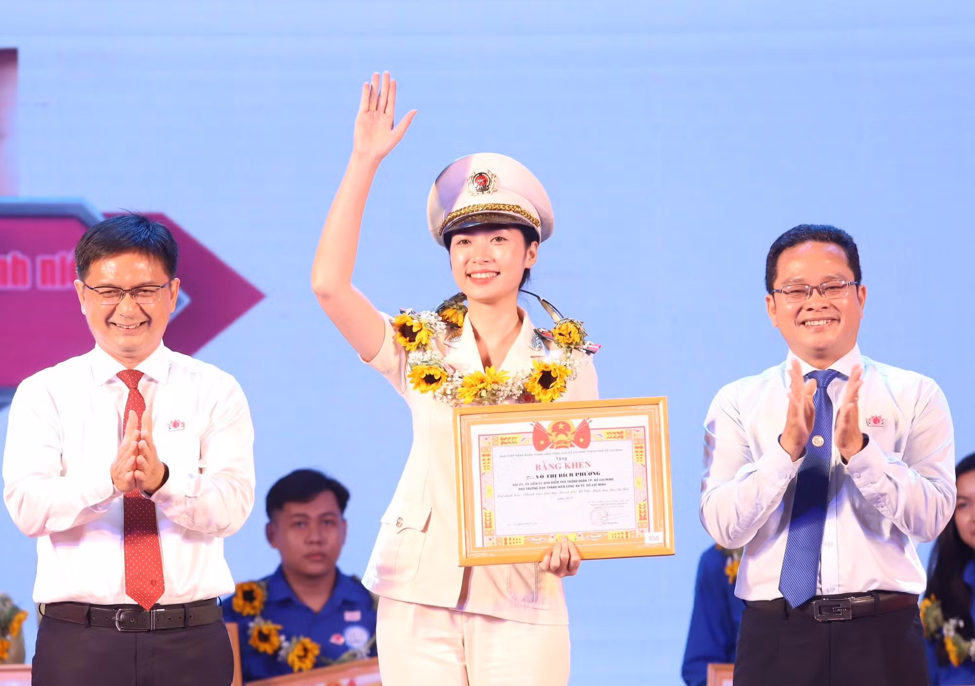 Tuyên dương 9 cán bộ trẻ Công an TP Hồ Chí Minh làm theo lời Bác -0