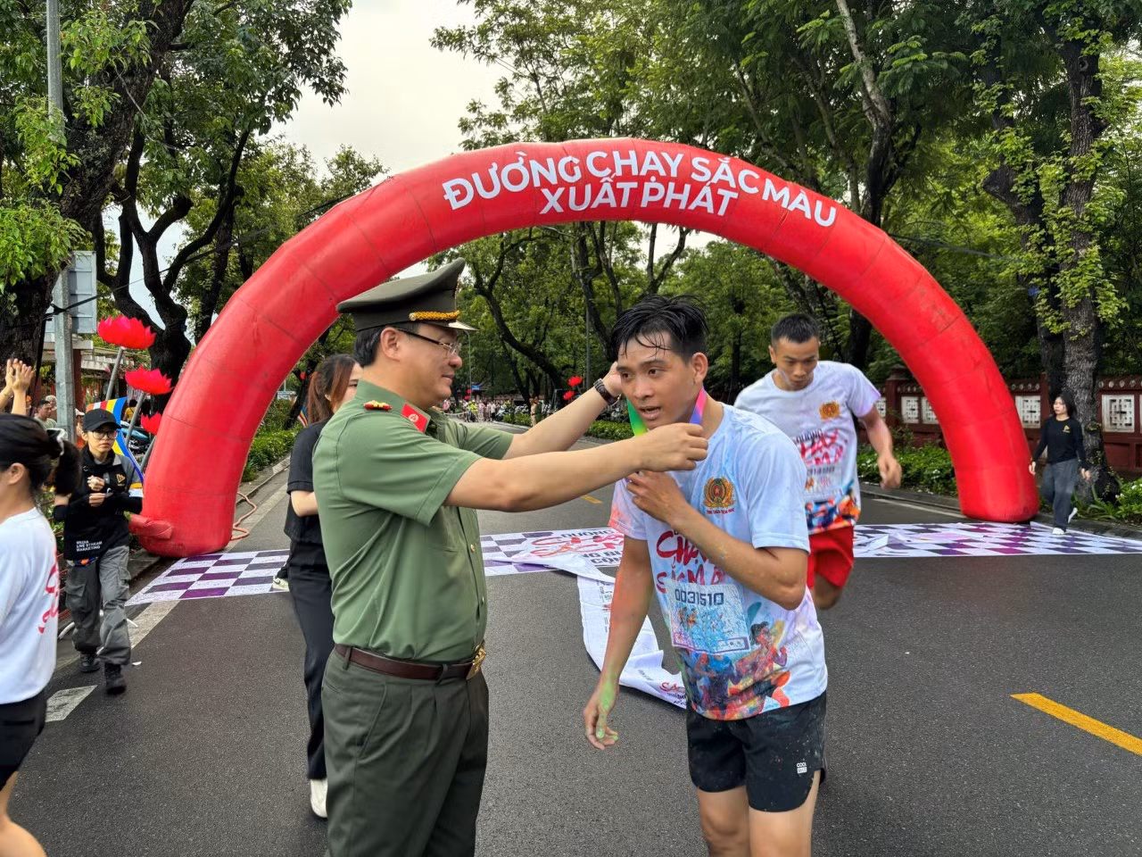 Công an tỉnh Thừa Thiên Huế tổ chức nhiều hoạt động hướng về cộng đồng -0