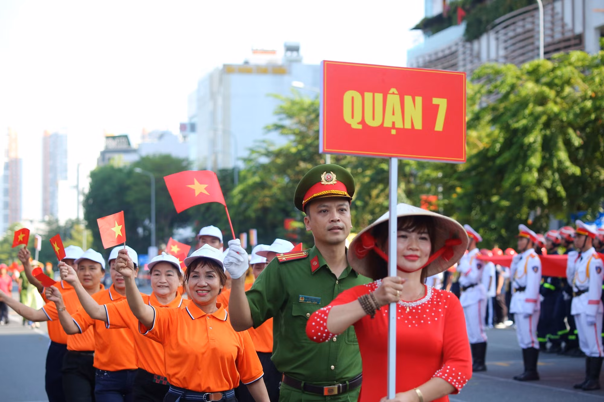Xem các “Tổ liên gia an toàn PCCC” tranh tài không khác gì lực lượng chuyên nghiệp -2