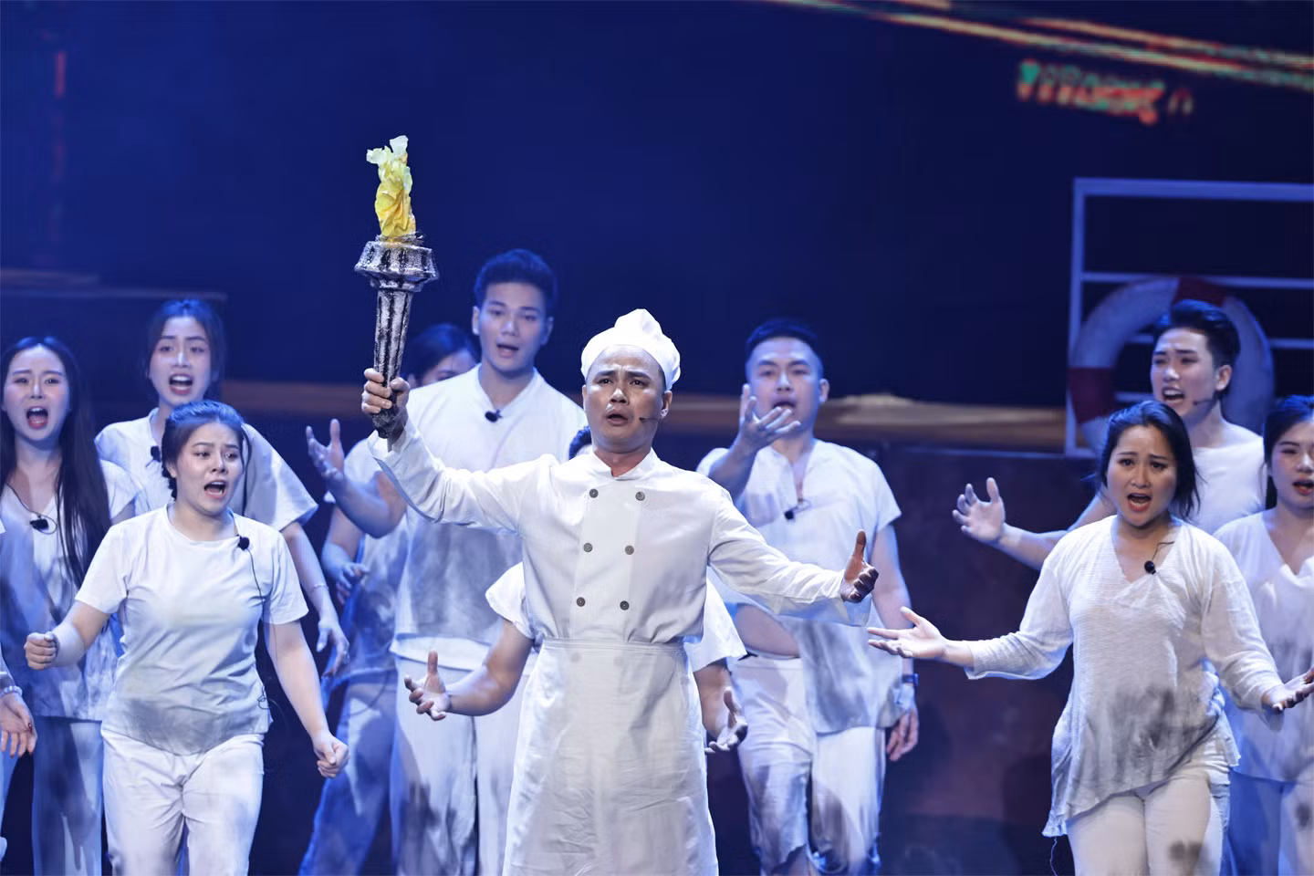Đưa nhạc kịch “Người cầm lái” ra Nhà hát Hồ Gươm -0