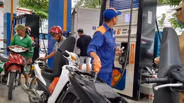 Kiến nghị làm rõ một số quy định về kinh doanh xăng dầu
