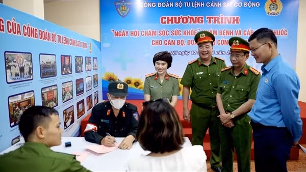 Công đoàn Bộ Tư lệnh CSCĐ chăm lo, hỗ trợ đoàn viên