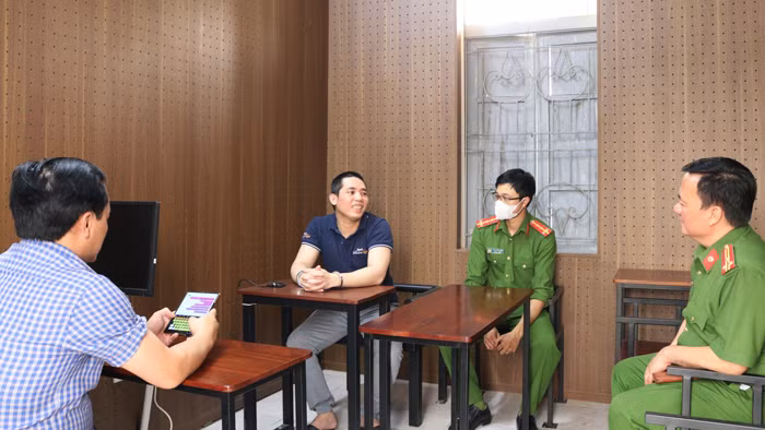 “Bạn” của tử tù -0