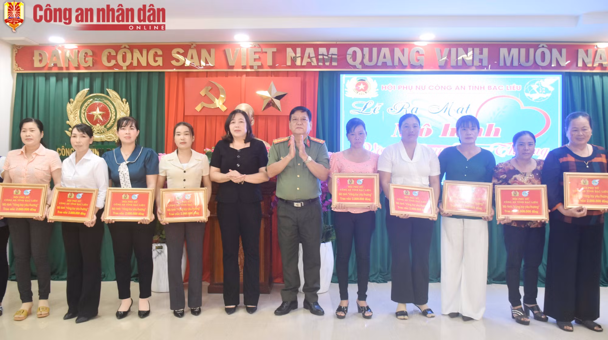 Lan tỏa ý nghĩa nhân văn mô hình “Vòng tay yêu thương” -0