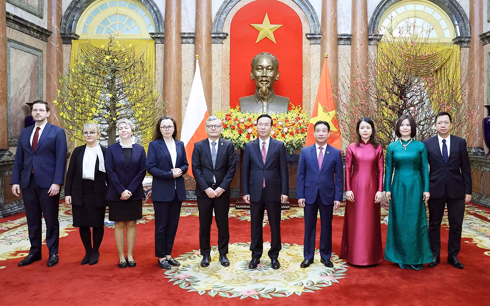 Chủ tịch nước Võ Văn Thưởng tiếp Đại sứ các nước trình Quốc thư và chào từ biệt -0