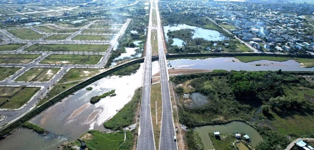 Đà Nẵng đưa 3 dự án giao thông trọng điểm vào vận hành phục vụ nhân dân đúng dịp Tết Nguyên đán -0
