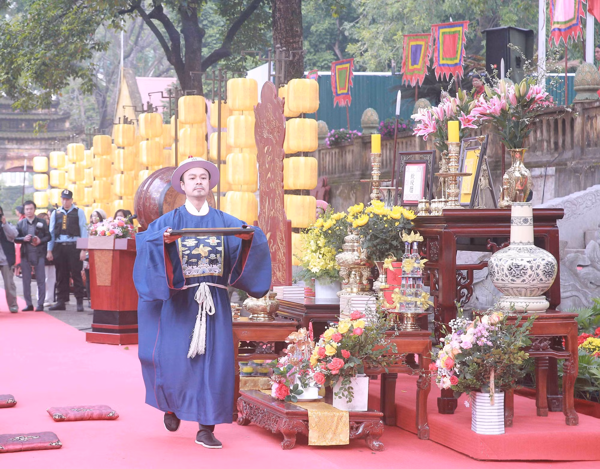 Di sản Hoàng thành Thăng Long - Hà Nội rực rỡ với các nghi lễ Tết cung đình -0