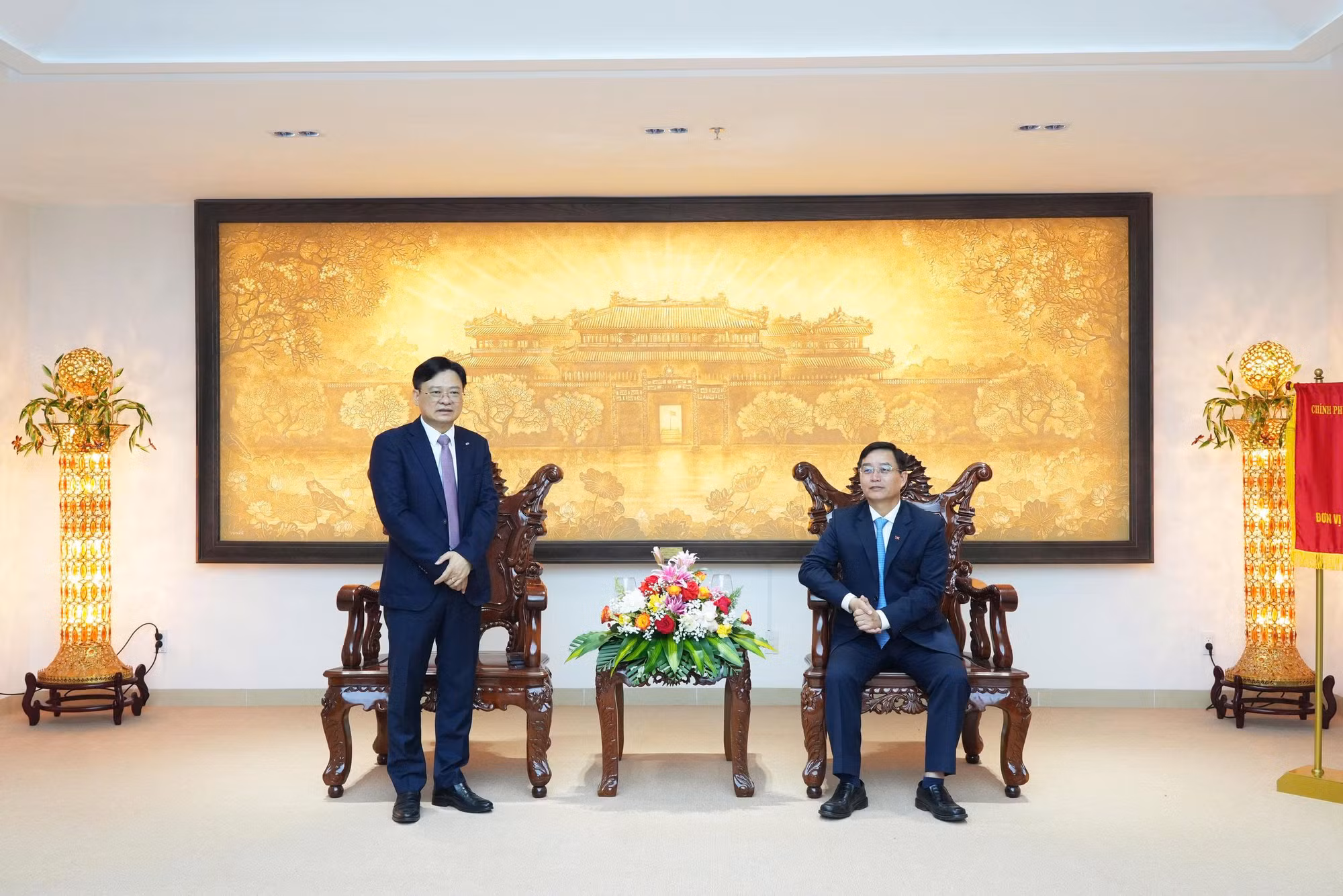 Thứ trưởng Bộ Công an Lê Quốc Hùng thăm, chúc Tết Công an TP Huế -0