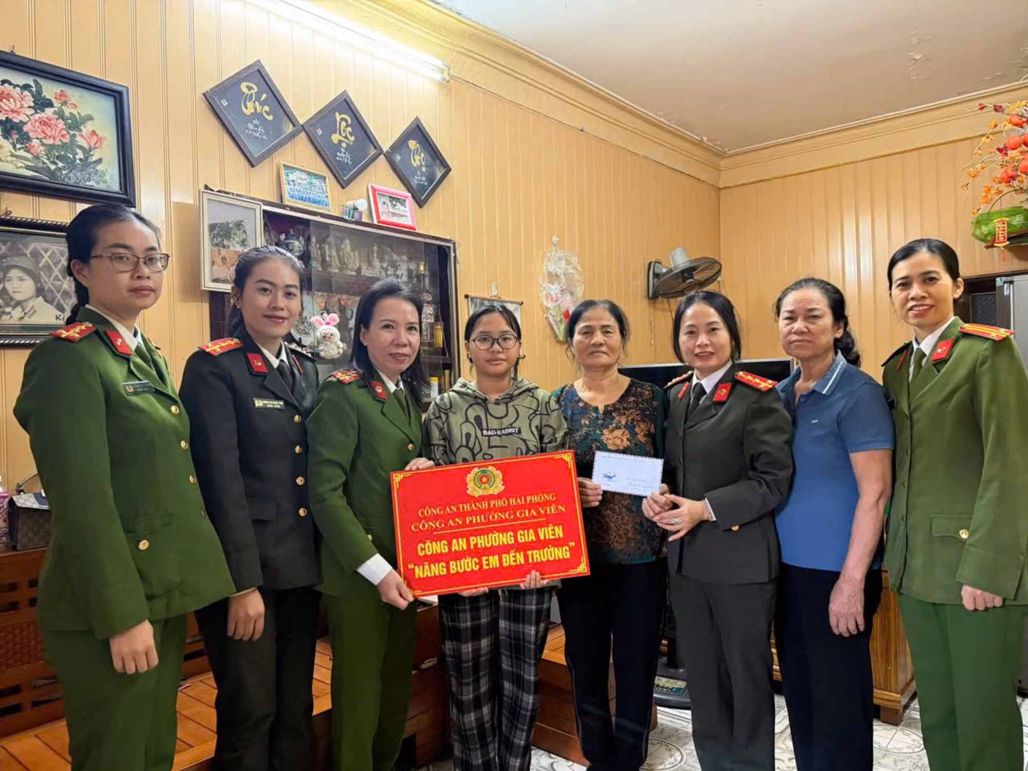 23_tet_ &nbsp;Giữ bình yên trên thành phố Cảng -0