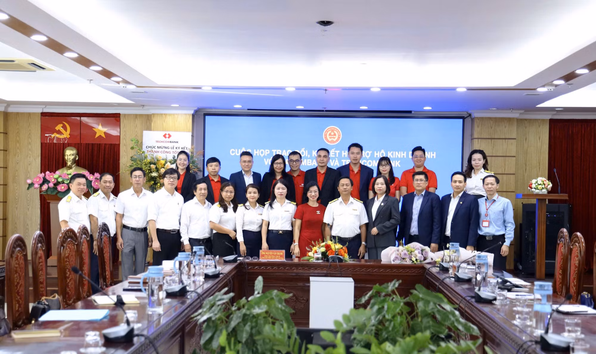 Thuế TP Hồ Chí Minh và Techcombank ký thỏa thuận hỗ trợ kinh doanh thích ứng chính sách thuế mới 2026 -0