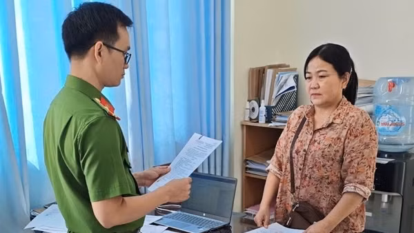 Nữ giám đốc bị khởi tố vì trốn thuế