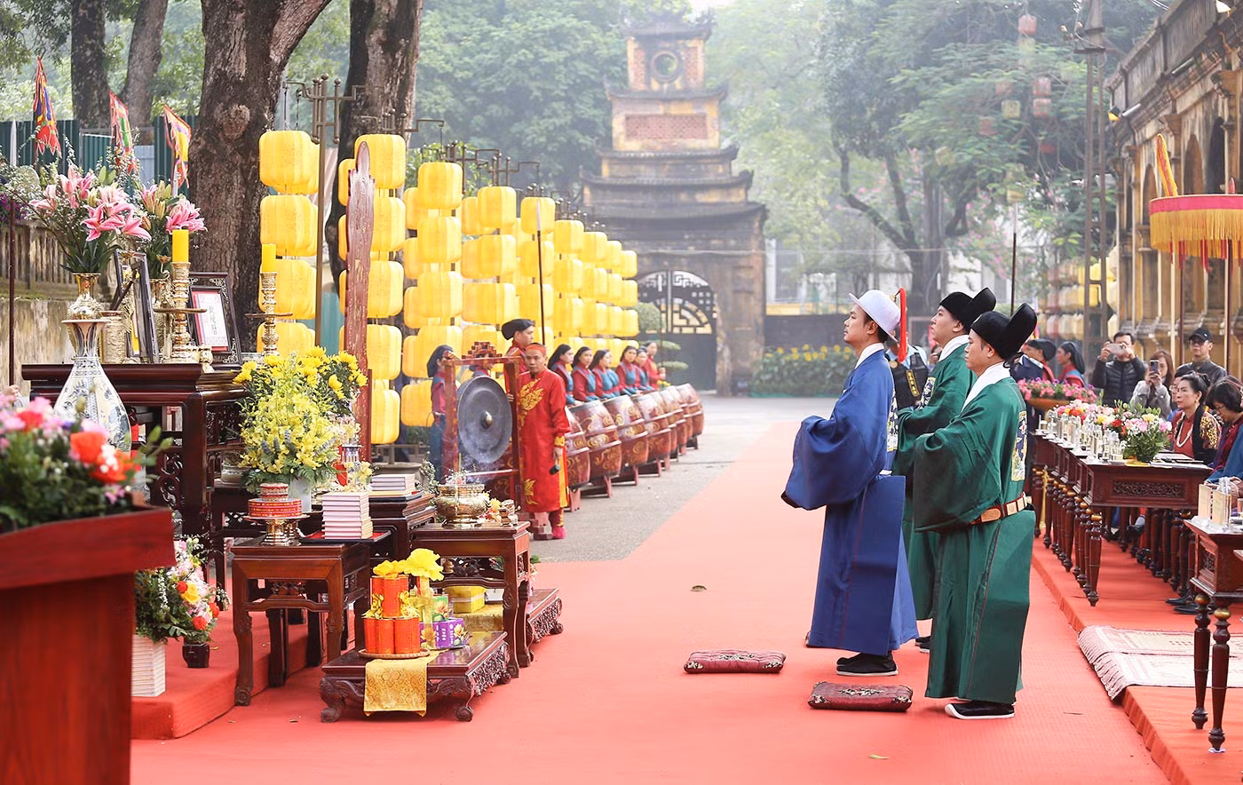 Khai mạc chương trình 