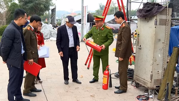 Công an Lạng Sơn: Giữ bình yên đón xuân về