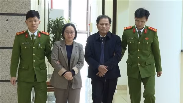 Khởi tố giám đốc, kế toán 2 doanh nghiệp kinh doanh xe điện ở Sầm Sơn