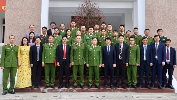 Thứ trưởng Nguyễn Văn Long kiểm tra công tác bảo đảm ANTT Tết Bính Ngọ tại Bắc Ninh