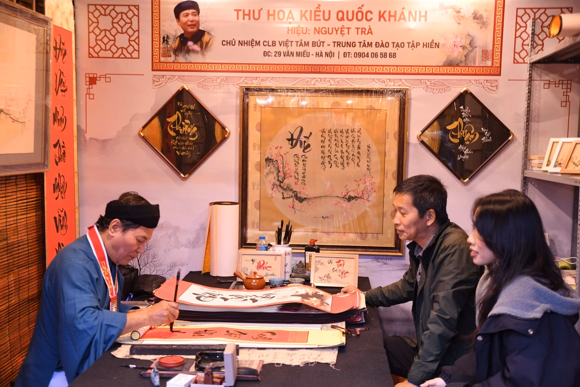 Rực rỡ sắc màu văn hoá trên muôn nẻo đường xuân -0