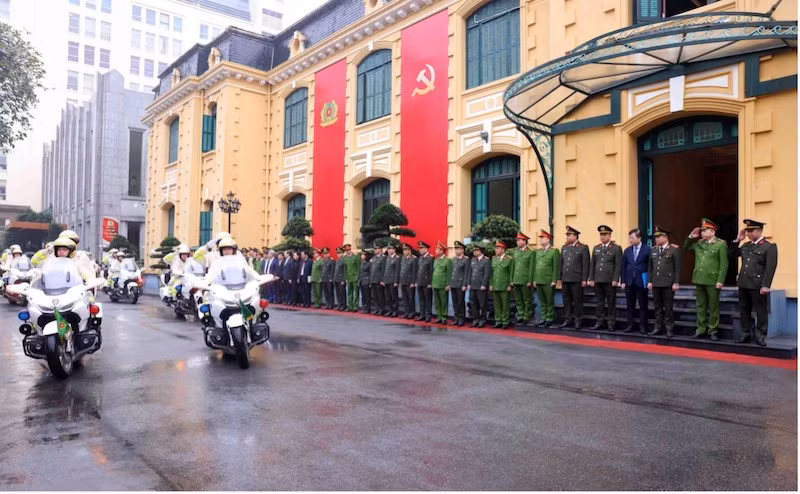 Triển khai đồng bộ các giải pháp bảo đảm an ninh trật tự phục vụ nhân dân đón Tết Bính Ngọ 2026 -0