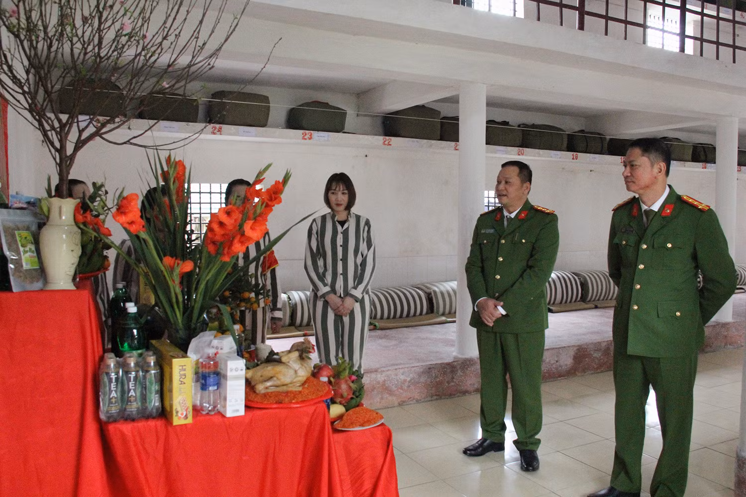 DB54-Nhân lên hy vọng ngày Xuân -0
