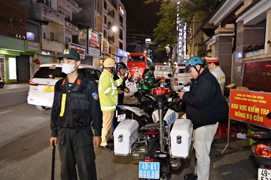 Lên kịch bản chống ùn tắc, đảm bảo an toàn giao thông cho Đà Lạt dịp Tết -0