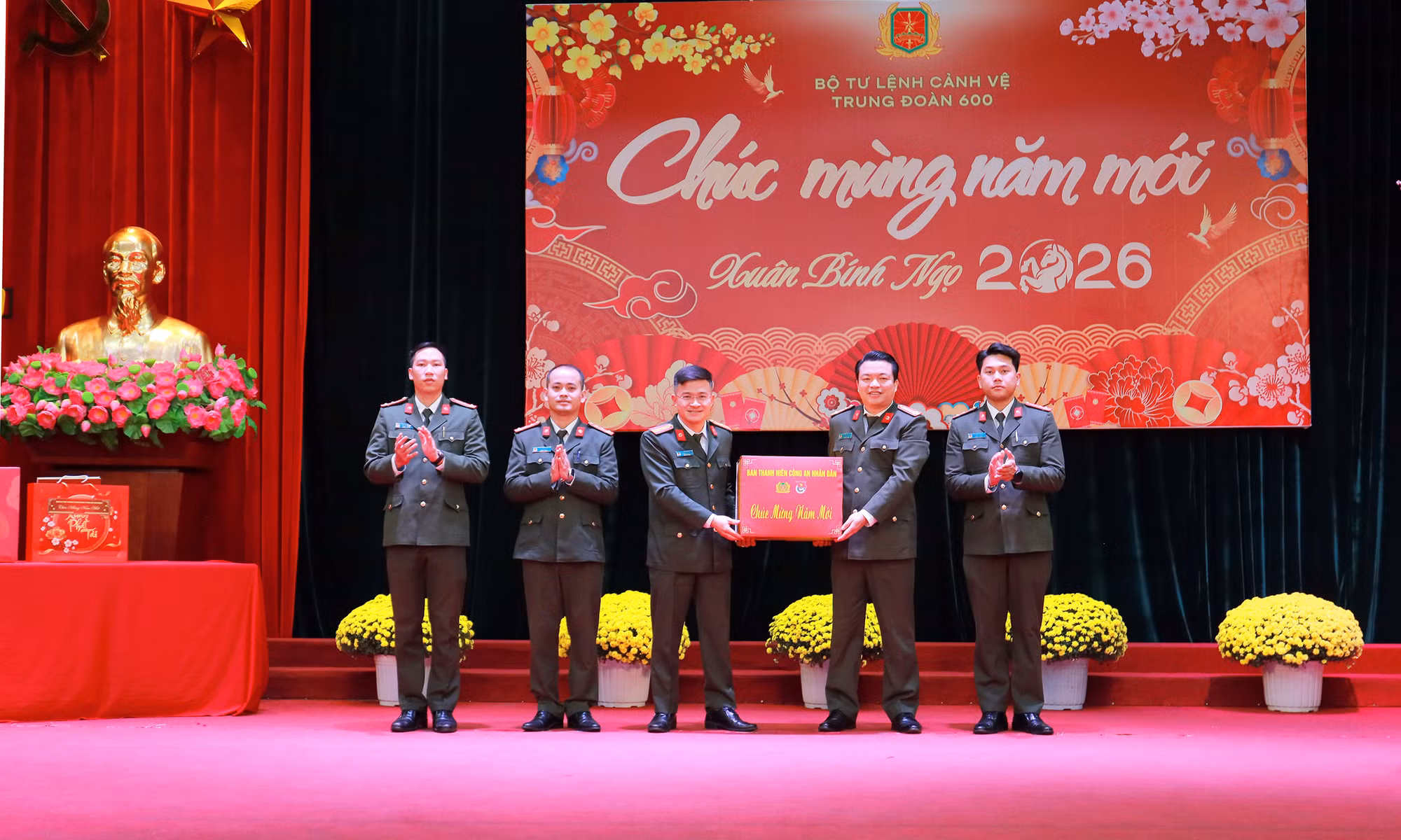 Trung ương Đoàn thăm, chúc tết Trung đoàn 600, Bộ Tư lệnh Cảnh vệ -0