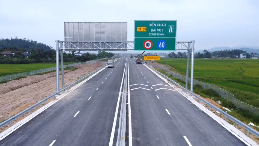 Điều chỉnh tốc độ tối đa trên nhiều tuyến cao tốc để ngăn nguy cơ tai nạn giao thông -0