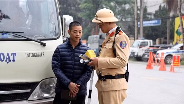 Công an Tuyên Quang chủ động thế trận an ninh đón Tết Bính Ngọ