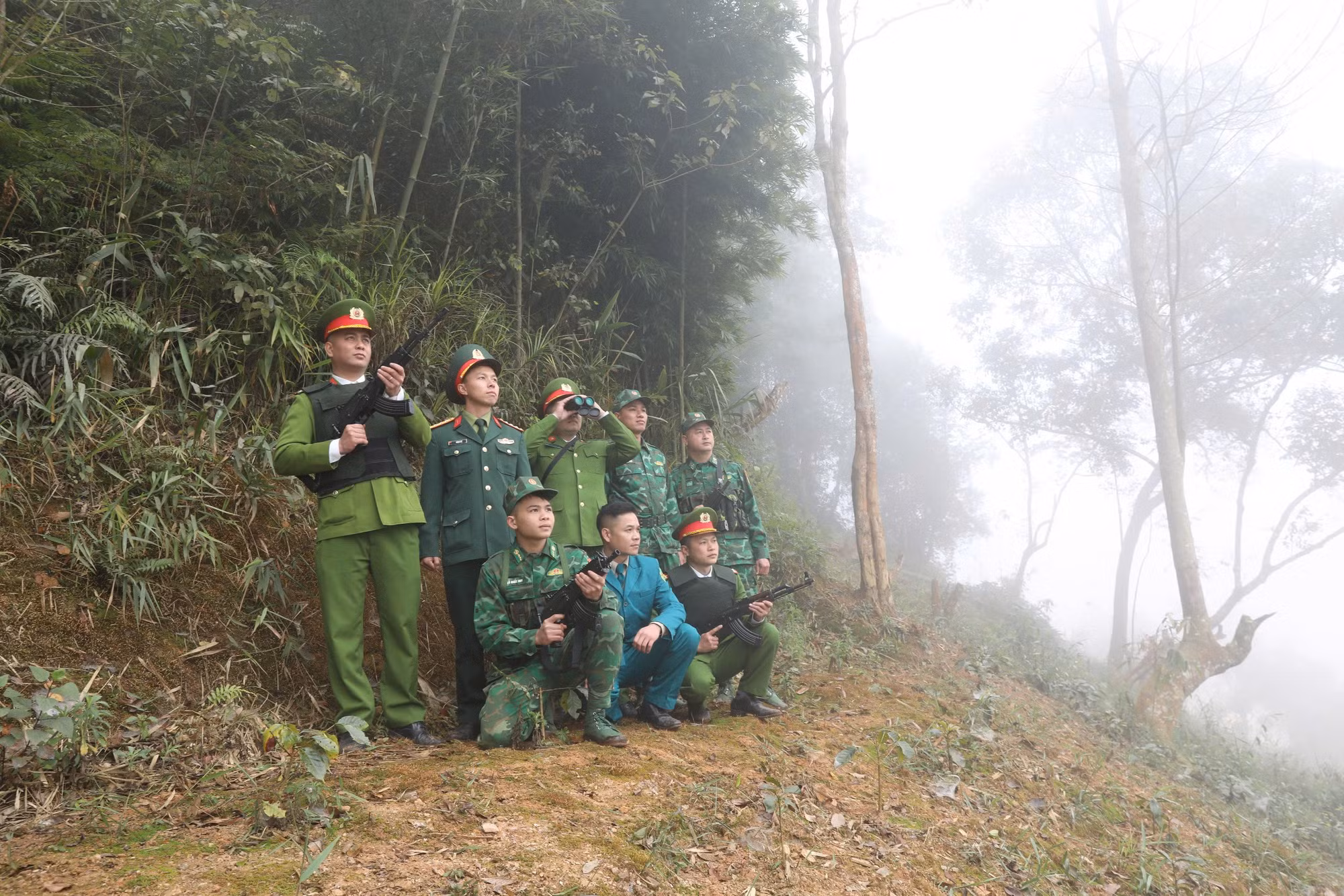Giữ gìn sự bình yên vùng biên cương Phiêng Pằn ảnh 5 Sắc đào biên cương -0
