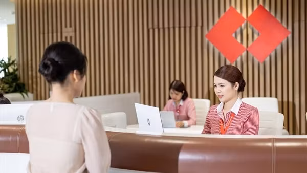 Techcombank lập kỷ lục lợi nhuận 2025 nhờ sức mạnh hệ sinh thái và nền tảng số