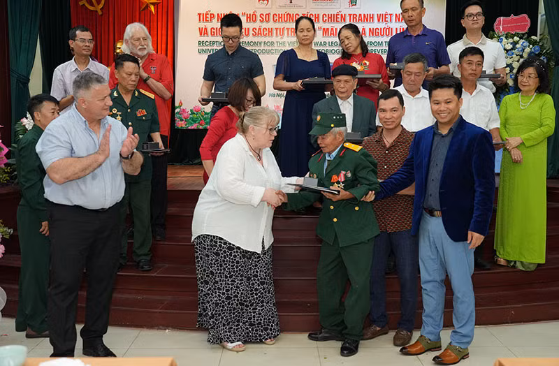 Dự án mới của Hoa Kỳ khởi lên niềm hy vọng cho các gia đình liệt sĩ -0