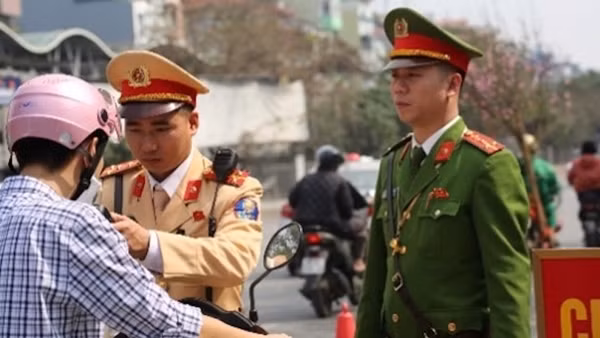 Triển khai đồng bộ các giải pháp bảo đảm an ninh trật tự phục vụ nhân dân đón Tết