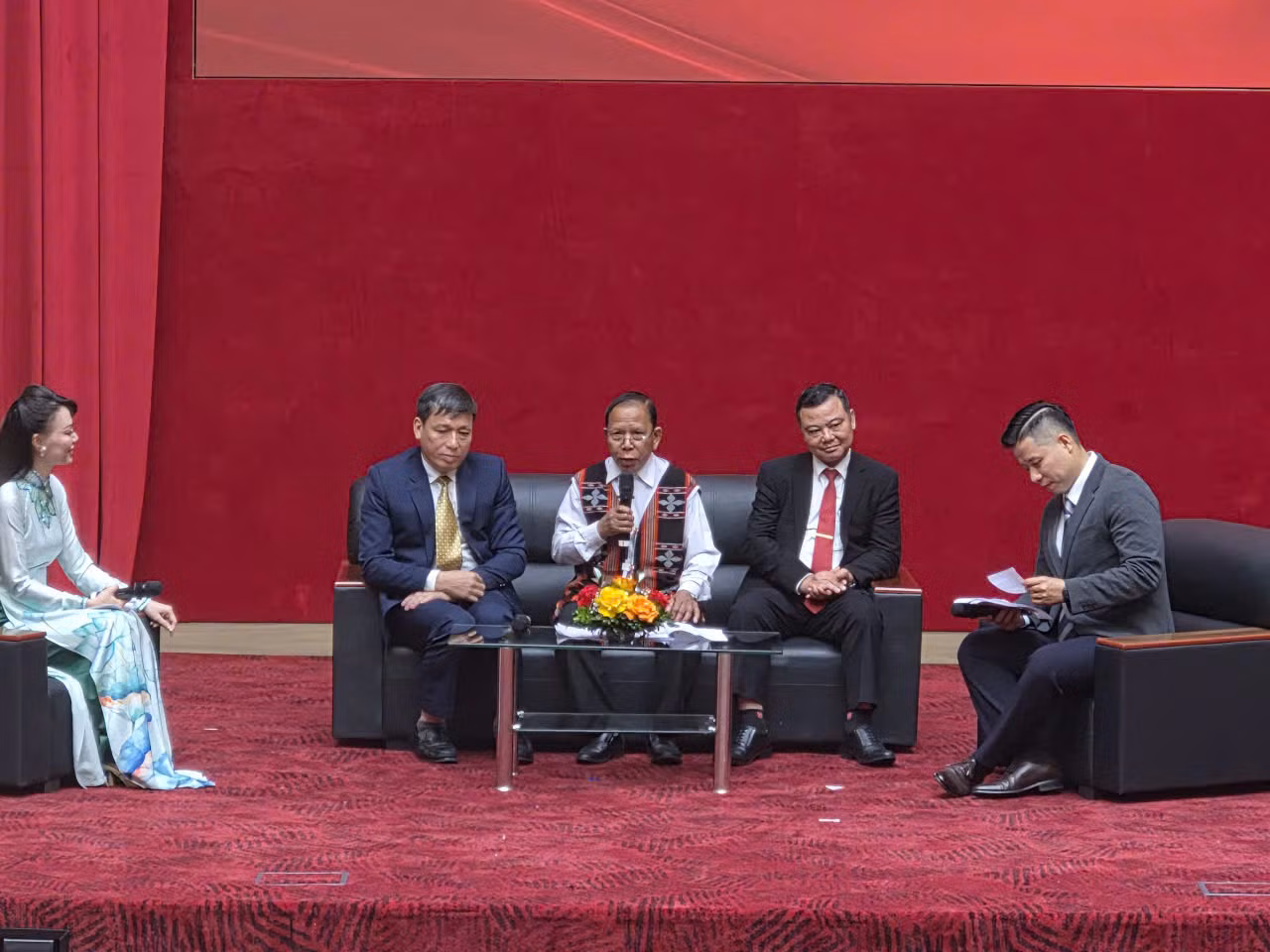 Tôn vinh 71 mô hình điển hình tiên tiến trong phong trào toàn dân bảo vệ an ninh Tổ quốc (ANTQ) giai đoạn 2022 – 2025. -0
