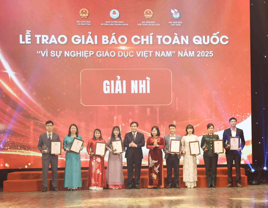 Trao Giải báo chí toàn quốc Vì sự nghiệp Giáo dục Việt Nam năm 2025 -0