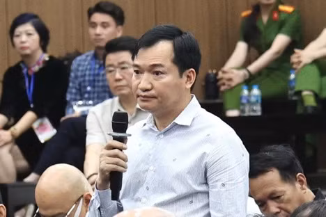 Cựu Phó Chủ tịch UBND tỉnh Phú Thọ Hồ Đại Dũng bị tuyên phạt 3 năm 6 tháng tù -0