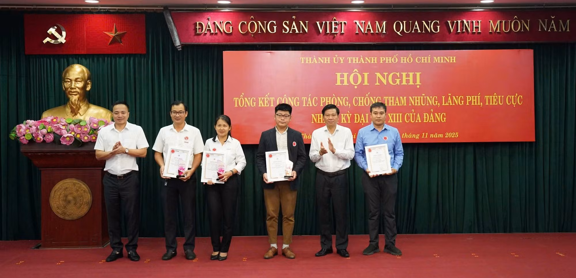Bí thư Thành ủy TP Hồ Chí Minh: Phòng chống tham nhũng phải 