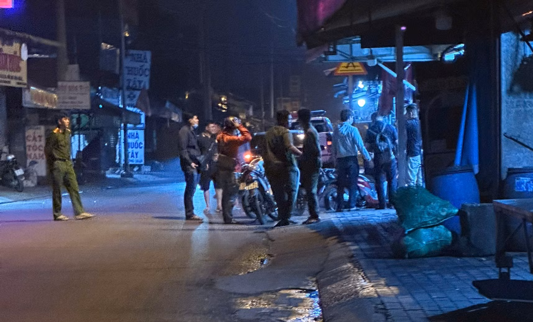 Vụ người phụ nữ tử vong bất thường ở xã Vĩnh Lộc: Tạm giữ 2 nghi phạm -1