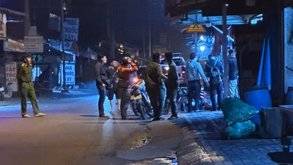 Tạm giữ 2 nghi phạm để điều tra về vụ giết người, cướp tài sản ở xã Vĩnh Lộc