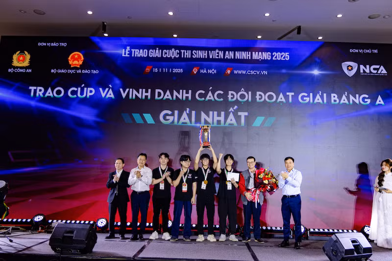 Vinh danh quán quân Cuộc thi Sinh viên An ninh mạng 2025 -0