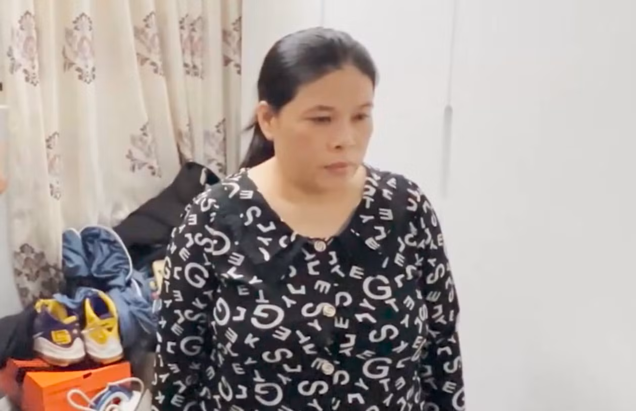 Bắt hai chị em, thu giữ gần 120 túi nilon nhỏ chứa ma túy -0