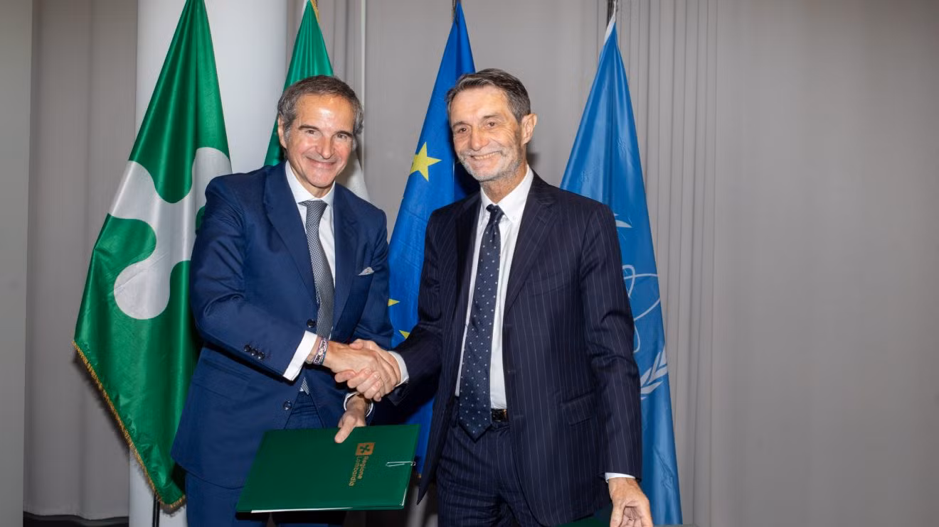 Dễ và khó của Italy khi 
