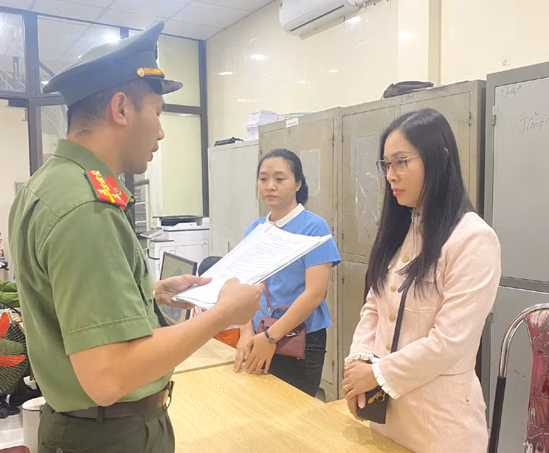 Triệt xóa đường dây tổ chức cho người khác trốn đi nước ngoài, bắt 9 đối tượng
