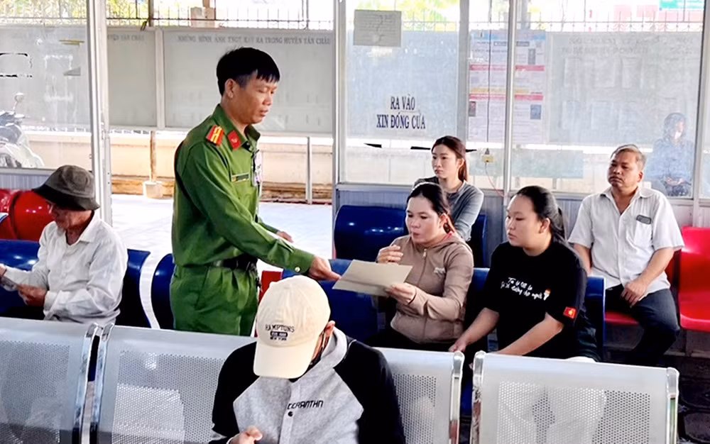 tuyen3.jpg -0