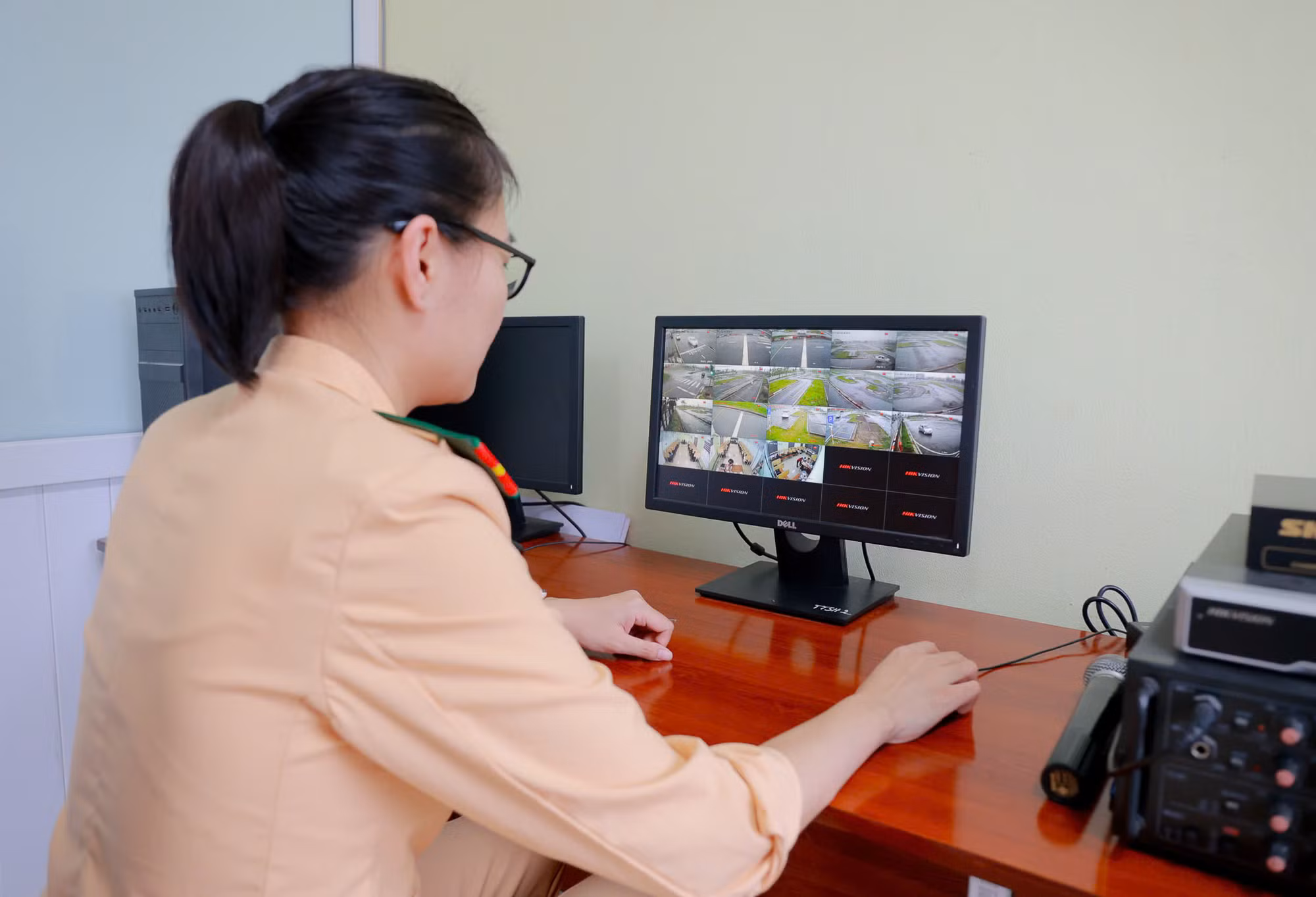 Công an tỉnh Hà Tĩnh đẩy mạnh công tác sát hạch, cấp đổi giấy phép lái xe -0