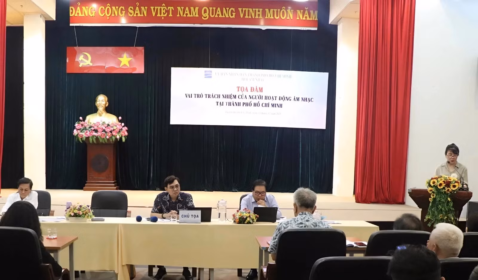 tọa-đàm-về-vai-trò-trách-nhiệm-của-người-hoạt-động-âm-đã-được-tổ-chức-tại-tp-hồ-chí-minh-thu-hút-nhi.jpeg -3