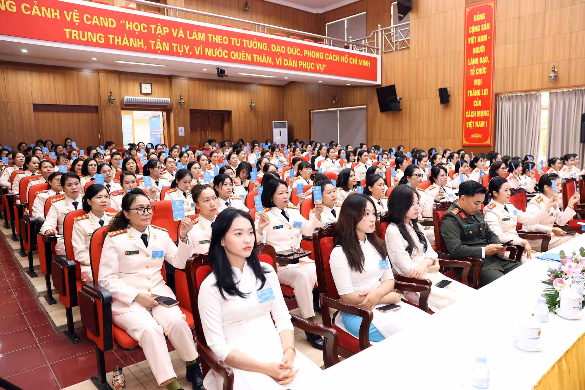 Phụ nữ Cảnh vệ phát huy bản lĩnh, trách nhiệm trong nhiệm kỳ 2025–2030 -0