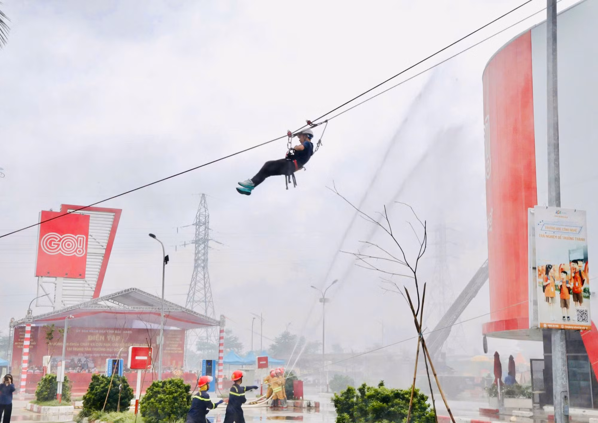 Bắc Giang diễn tập phương án chữa cháy và cứu nạn, cứu hộ cấp tỉnh năm 2025 -1